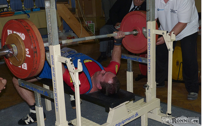 Mistrovstv� �ech v bench-pressu mu�� a �en 2014
