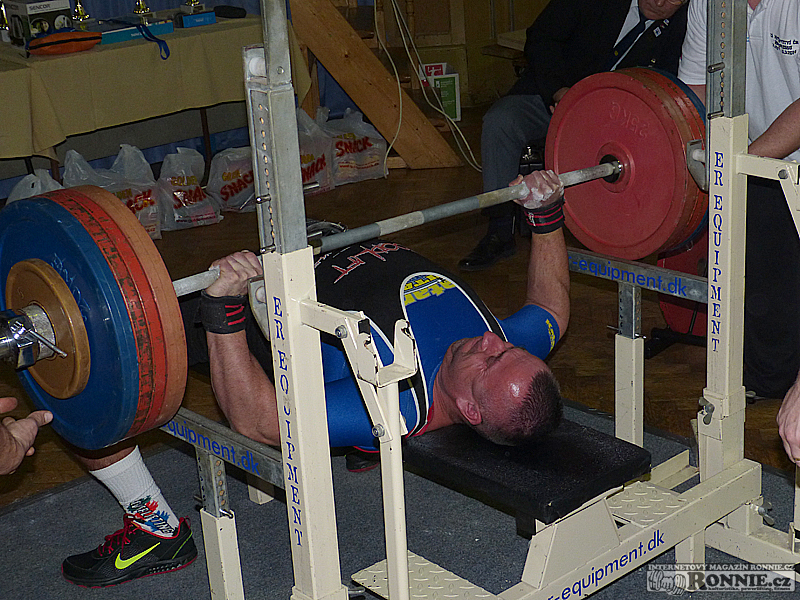 Mistrovstv� �ech v bench-pressu mu�� a �en 2014