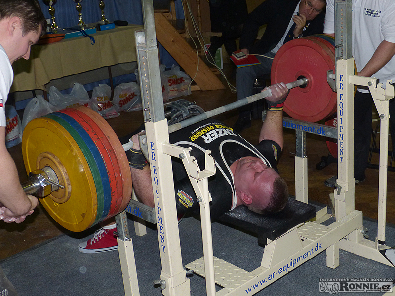 Mistrovstv� �ech v bench-pressu mu�� a �en 2014