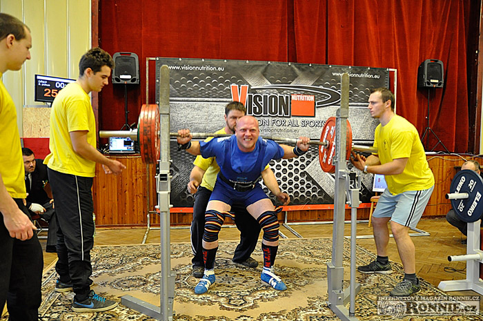 Mistrovstv� ji�n� Moravy v silov�m trojboji 2014