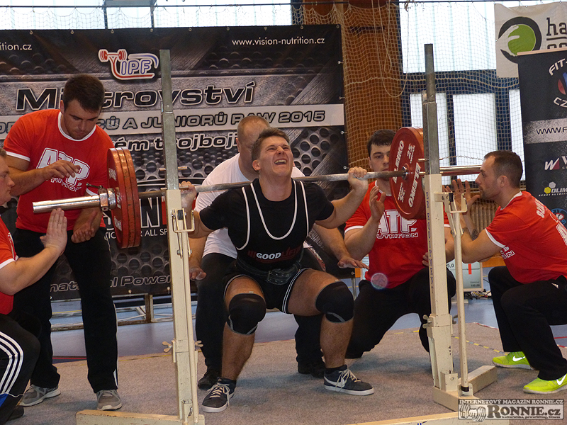 Mistrovstv� �R junior� a dorostu v klasick�m silov�m trojboji - 2015