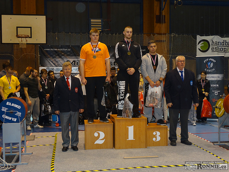 Mistrovstv� �R junior� a dorostu v klasick�m silov�m trojboji - 2015