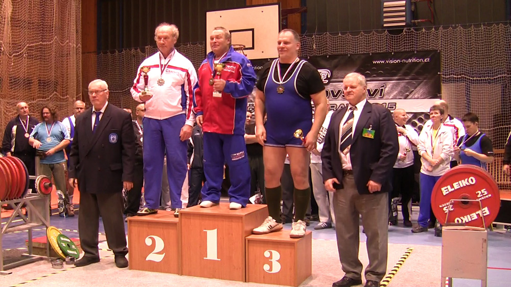 Mistrovstv� �R v klasick�m (RAW) silov�m trojboji masters 2015