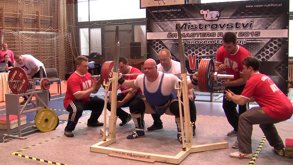 Mistrovstv� �R v klasick�m (RAW) silov�m trojboji masters 2015