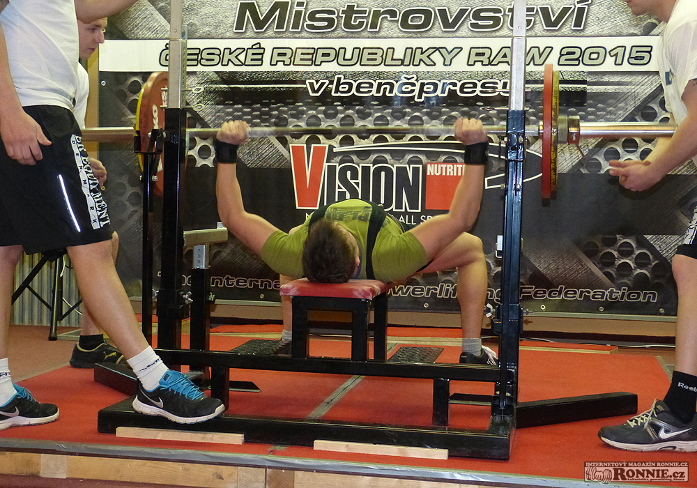 Mistrovstv� �R v klasick�m bench-pressu mu��, �en, dorostu a junior� 2015