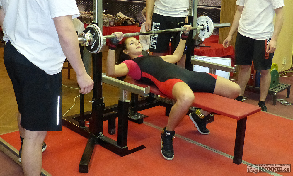 Mistrovstv� �R v klasick�m bench-pressu mu��, �en, dorostu a junior� 2015