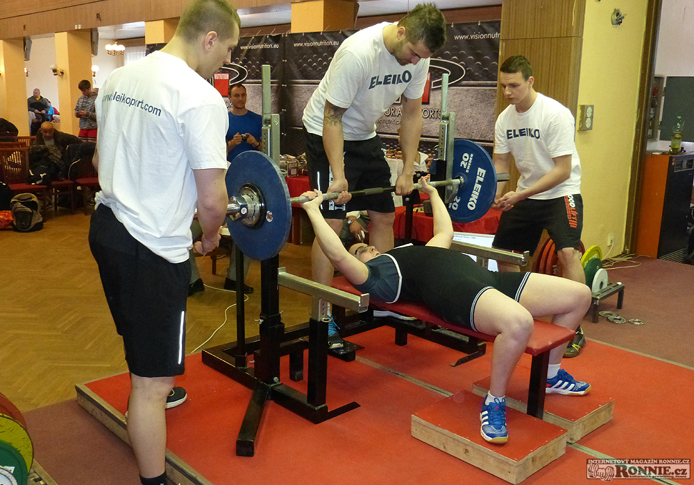 Mistrovstv� �R v klasick�m bench-pressu mu��, �en, dorostu a junior� 2015