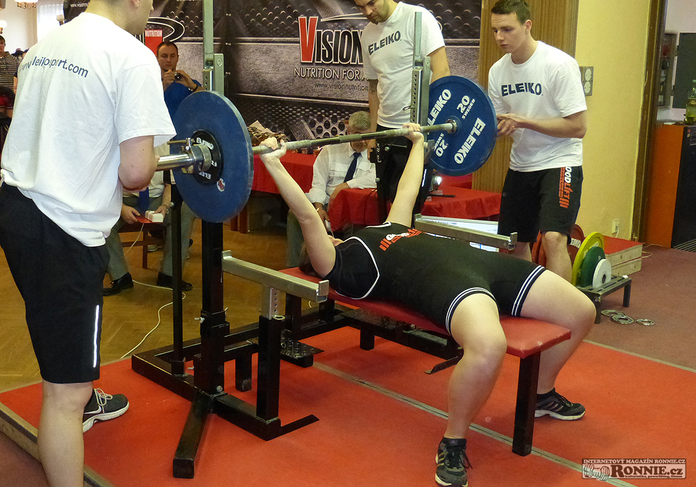 Mistrovstv� �R v klasick�m bench-pressu mu��, �en, dorostu a junior� 2015