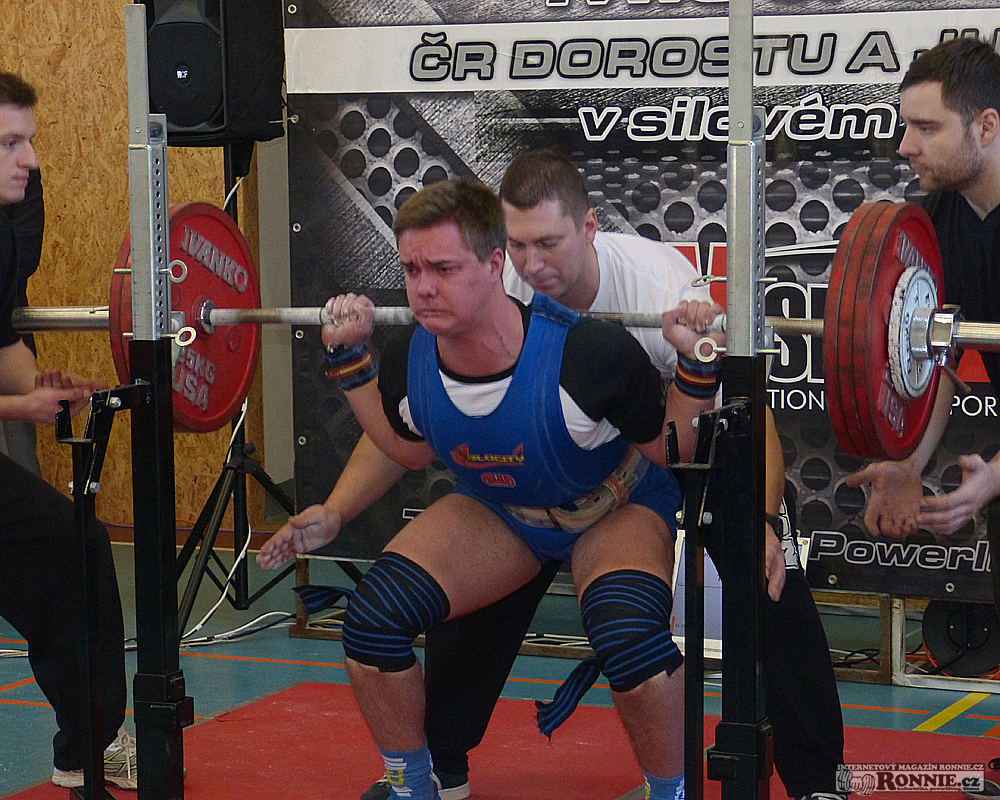 Mistrovstv� �R junior� a dorostu v silov�m trojboji 2015