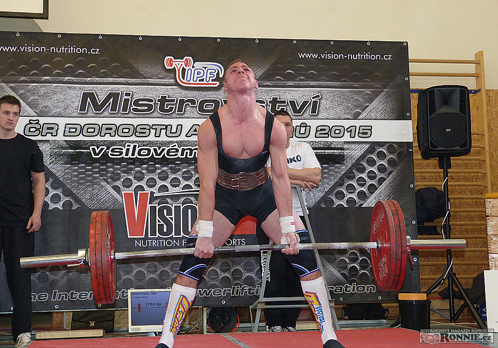 Mistrovstv� �R junior� a dorostu v silov�m trojboji 2015