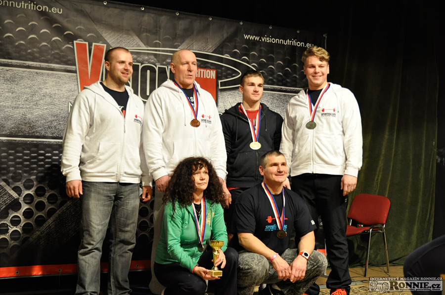 Mistrovstv� �R v bench-pressu masters, junior� a dorostu 2015