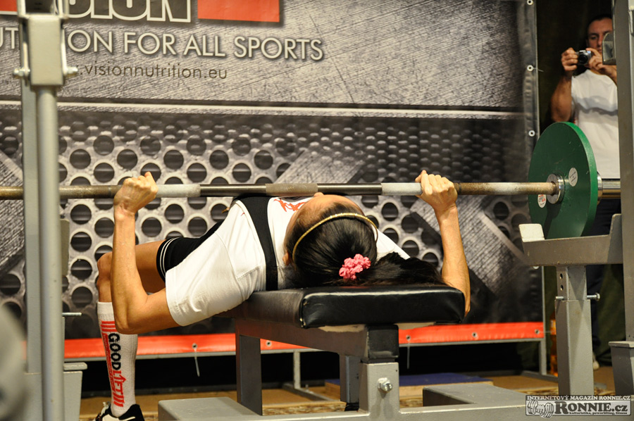 Mistrovstv� �R v bench-pressu masters, junior� a dorostu 2015