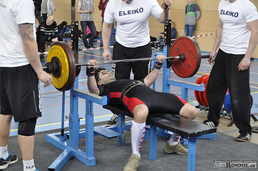 Mistrovstv� �R v bench-pressu mu�� a �en 2015