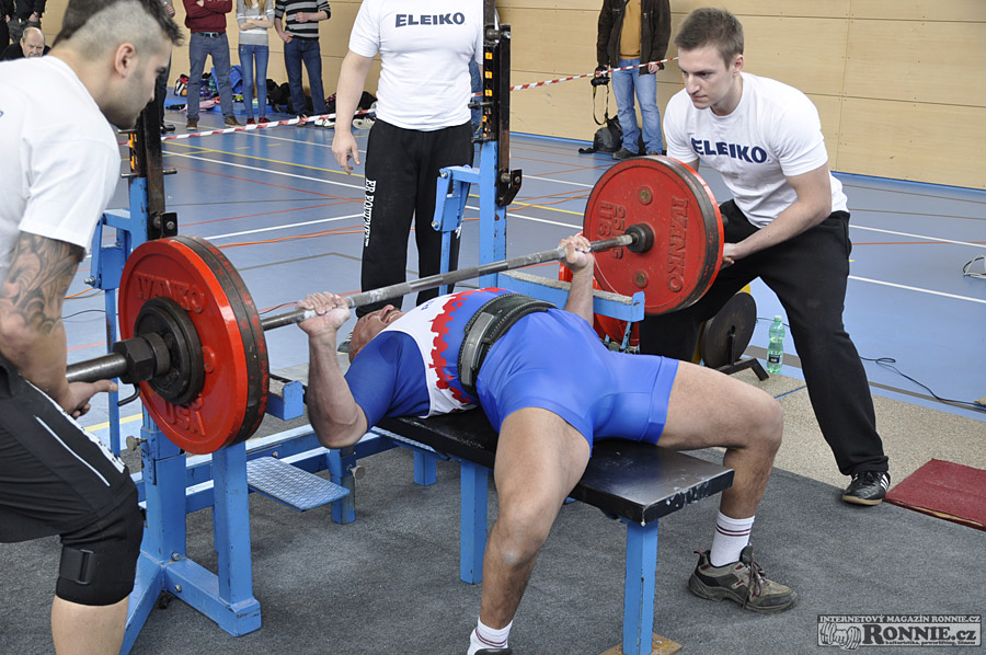 Mistrovstv� �R v bench-pressu mu�� a �en 2015