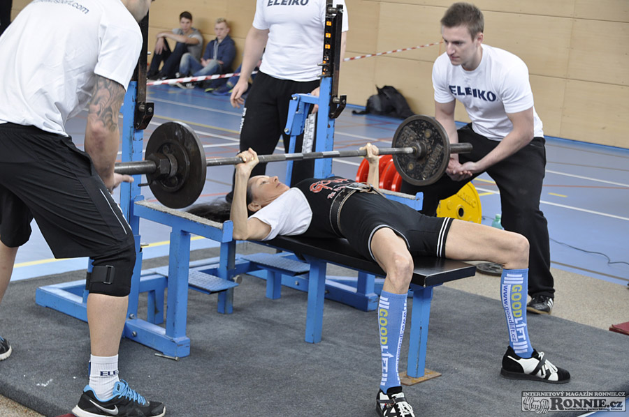 Mistrovstv� �R v bench-pressu mu�� a �en 2015
