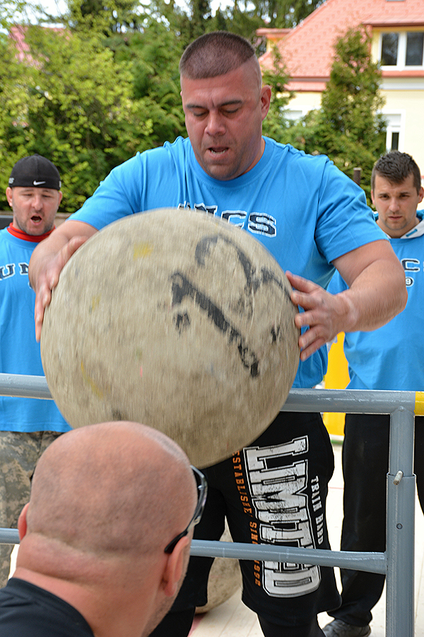 Strongmen�s Games A� 2015