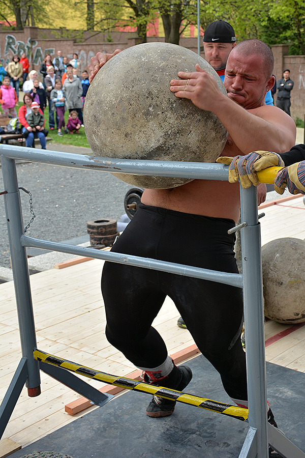 Strongmen�s Games A� 2015