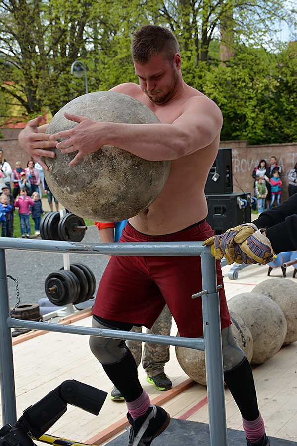 Strongmen�s Games A� 2015