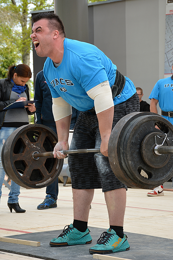 Strongmen�s Games A� 2015
