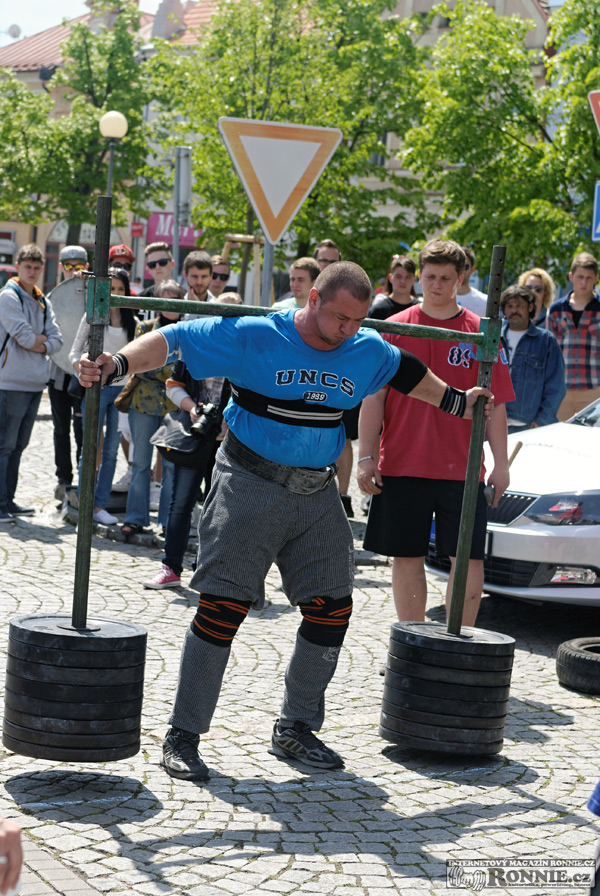 Strongman ��slav 2015 - Pavel Zadra�il