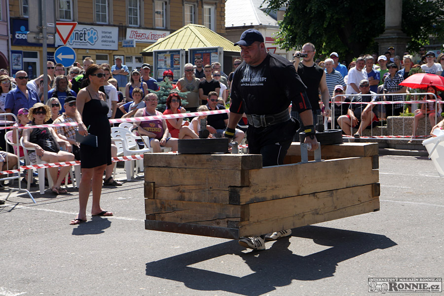 Strongman P�elou� 2015 - Michal Tich�