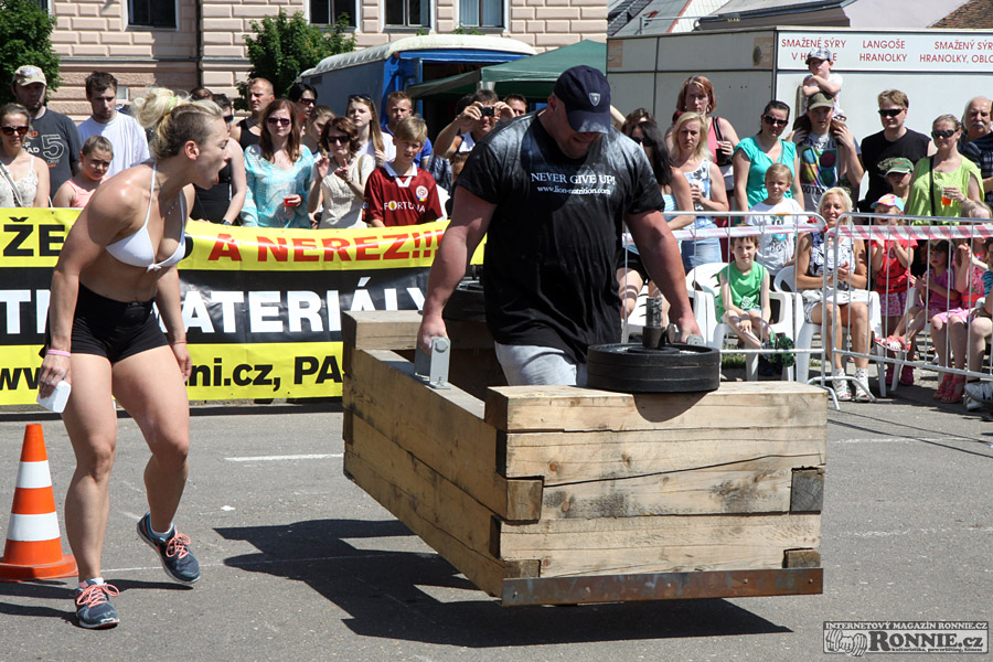 Strongman P�elou� 2015 - Jan �leis