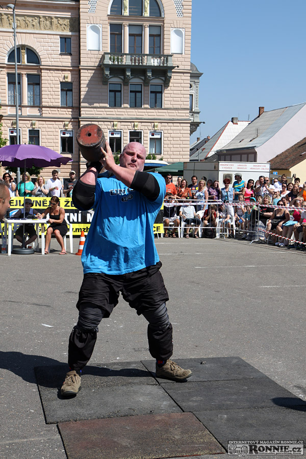 Strongman P�elou� 2015 - Josef Maza�
