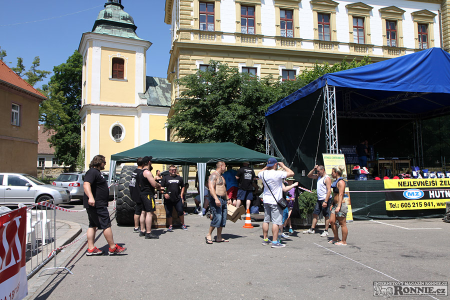 �Strongman P�elou� 2015