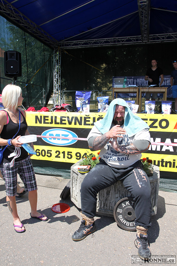 Strongman P�elou� 2015 - �estm�r ��ma�