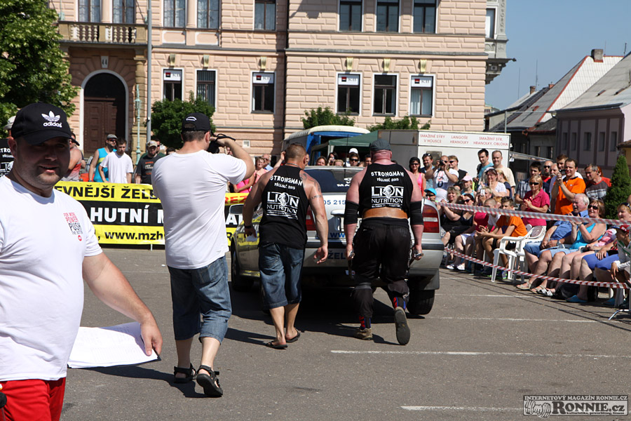Strongman P�elou� 2015 - Josef Maza�