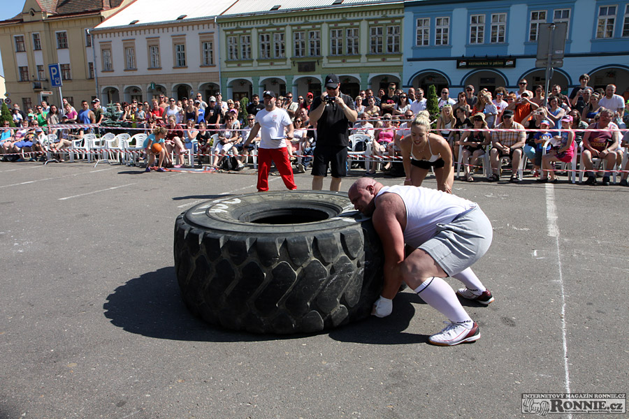 Strongman P�elou� 2015 - Jan �leis