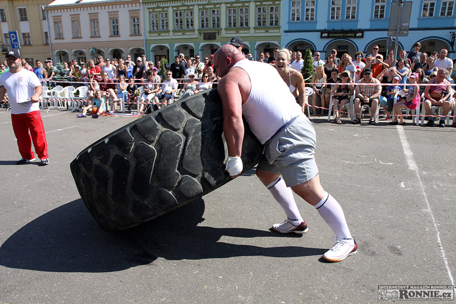 Strongman P�elou� 2015 - Jan �leis