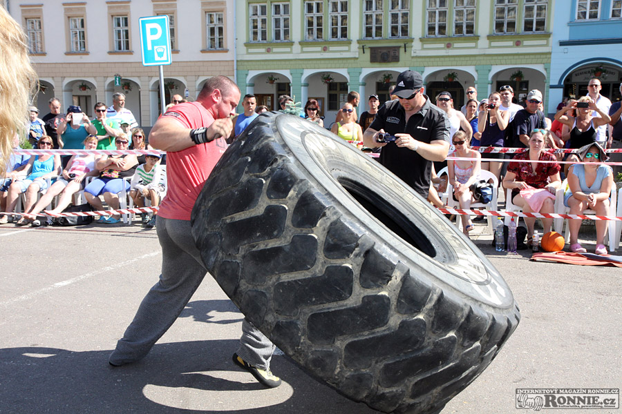 Strongman P�elou� 2015 - Pavel Zadra�il