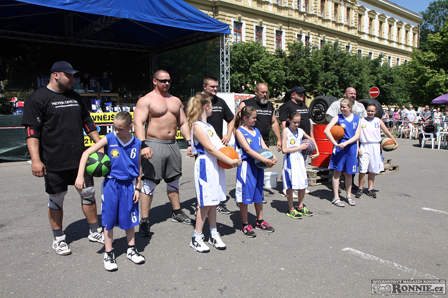 Strongman P�elou� 2015�
