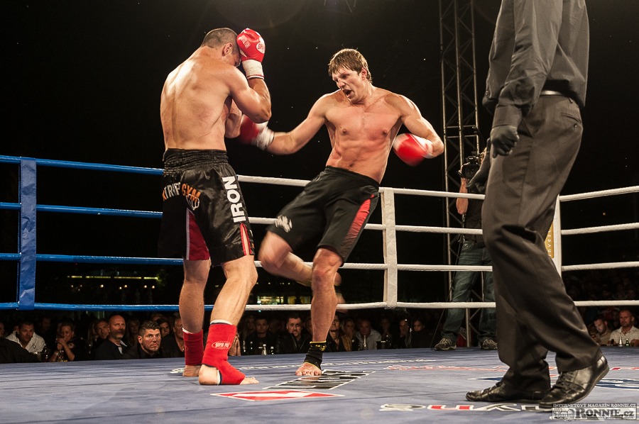 Yangame�s Fight Night 3�