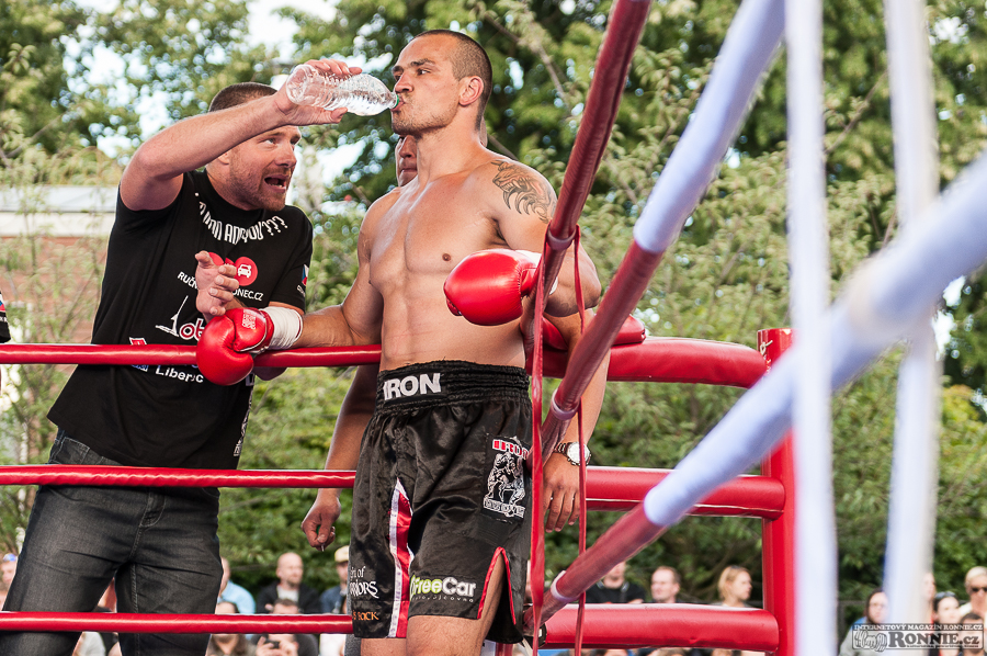 Yangame�s Fight Night 3 - report� a fotogalerie�