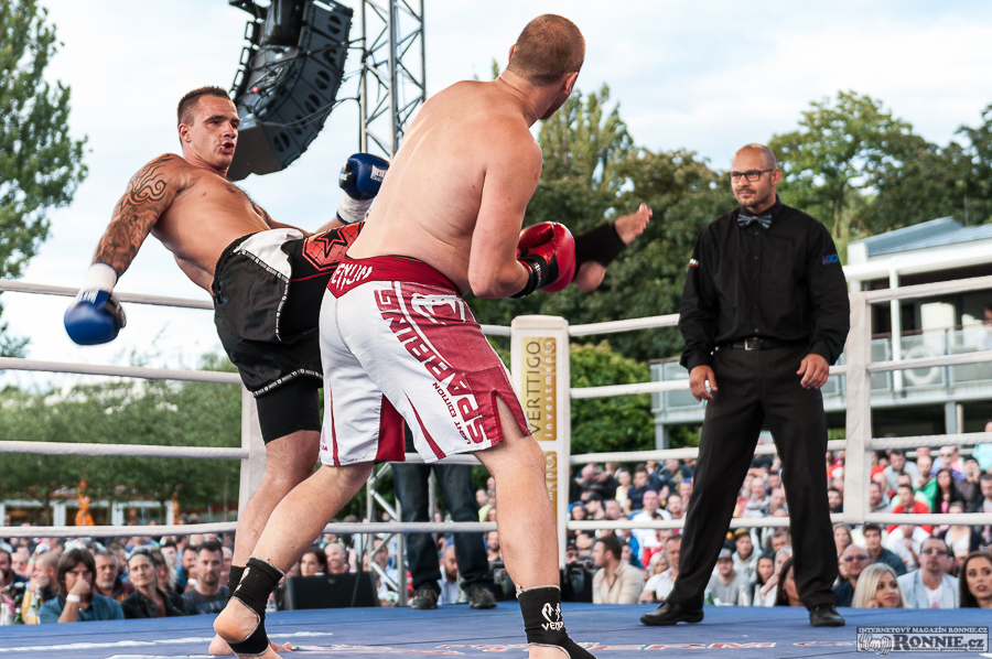 Yangame�s Fight Night 3 - report� a fotogalerie�