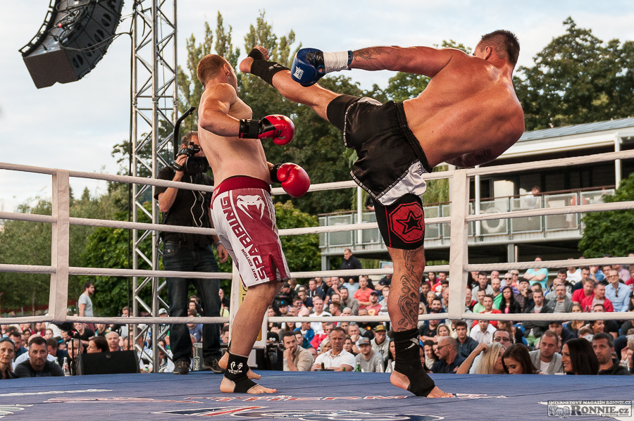 Yangame�s Fight Night 3 - report� a fotogalerie�
