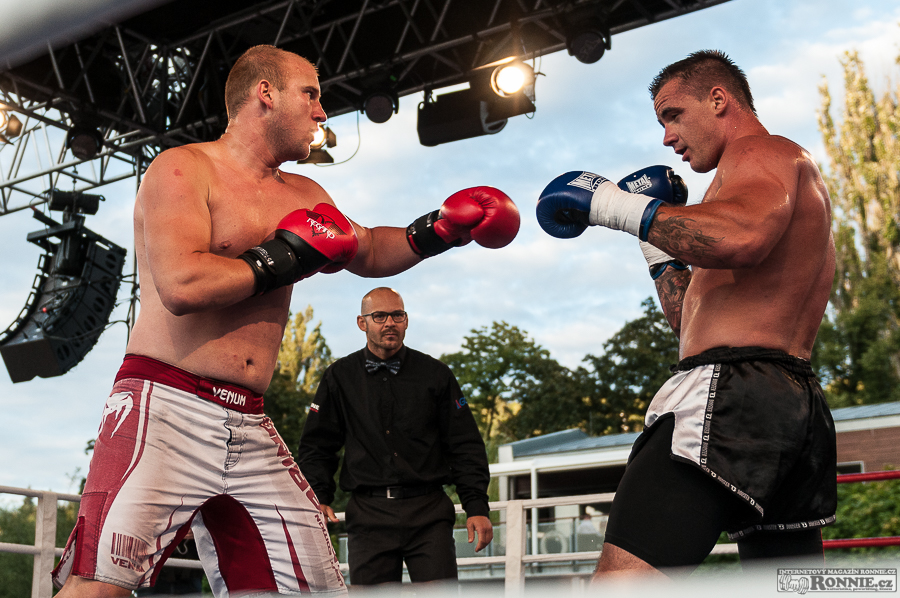 Yangame�s Fight Night 3 - report� a fotogalerie�
