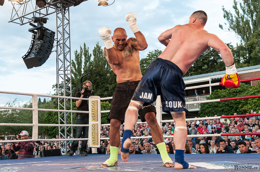 Yangame�s Fight Night 3 - report� a fotogalerie�