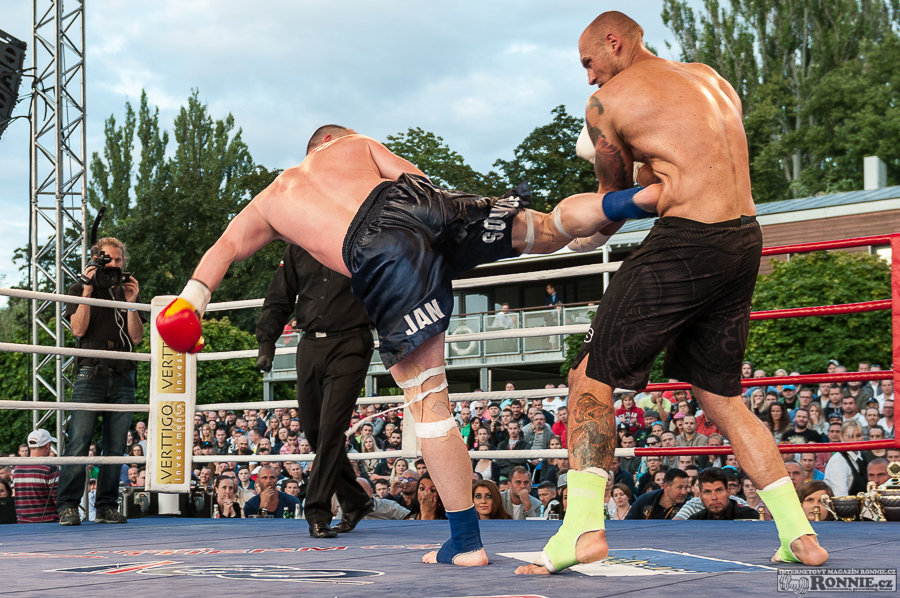 Yangame�s Fight Night 3 - report� a fotogalerie�