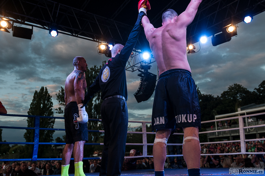 Yangame�s Fight Night 3 - report� a fotogalerie�