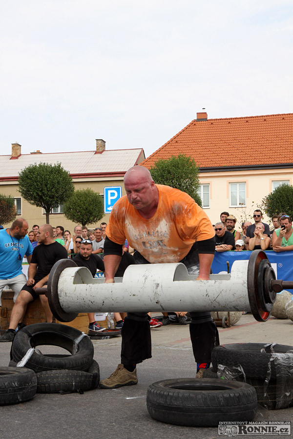 Europe Strongman Cup Gol��v Jen�kov 2015 - Josef Maza�
