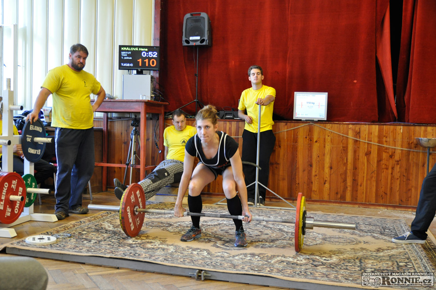 Mistrovstv� Moravy v silov�m trojboji dru�stev 2015