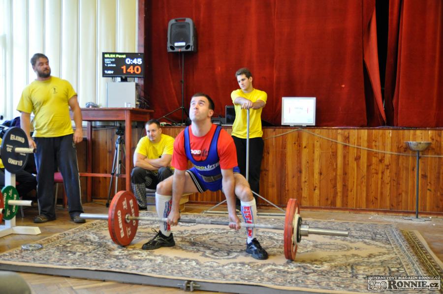 Mistrovstv� Moravy v silov�m trojboji dru�stev 2015