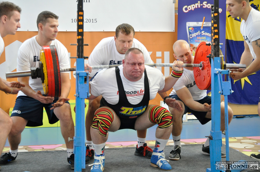 Mistrovstv� �R v silov�m trojboji dru�stev 2015