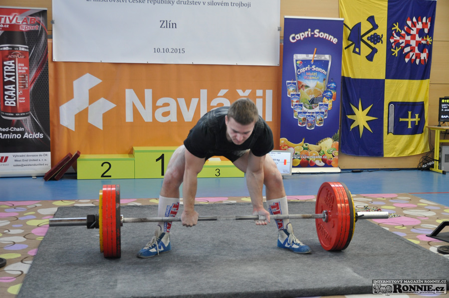 Mistrovstv� �R v silov�m trojboji dru�stev 2015