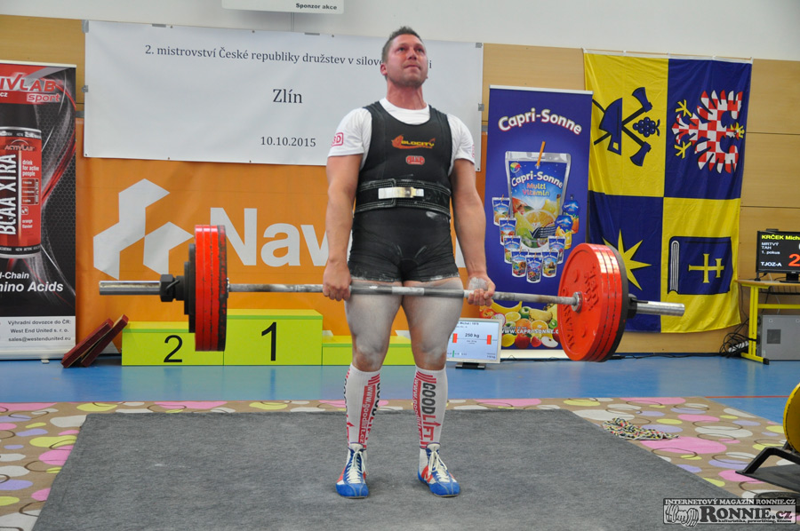 Mistrovstv� �R v silov�m trojboji dru�stev 2015