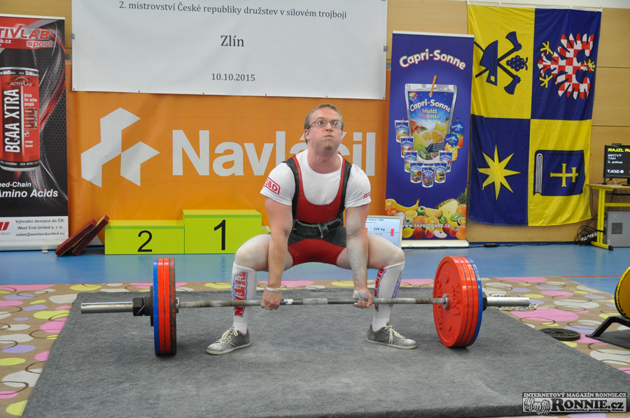 Mistrovstv� �R v silov�m trojboji dru�stev 2015