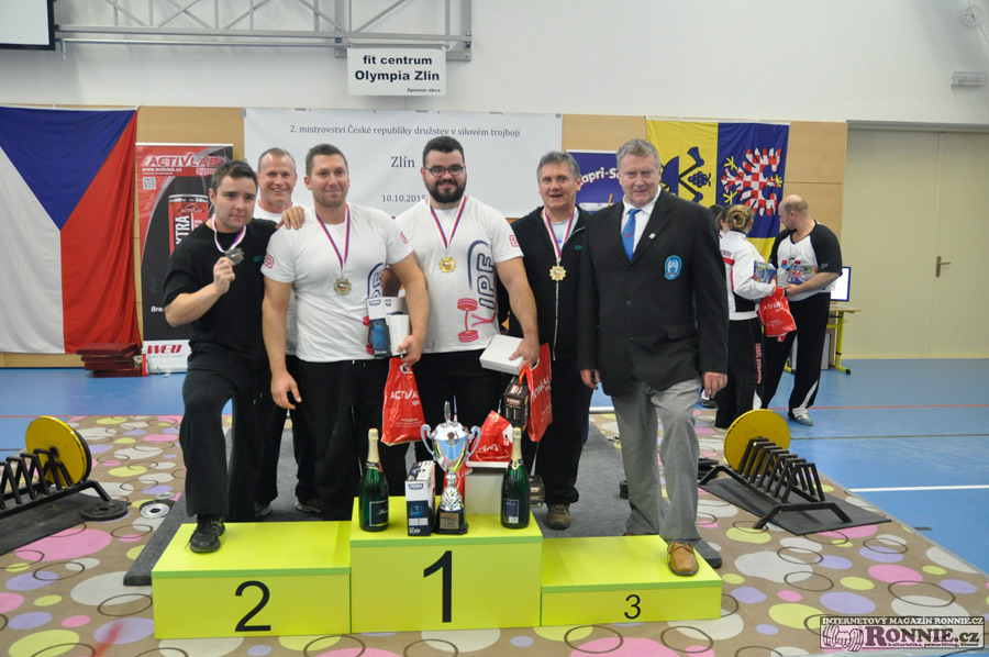 Mistrovstv� �R v silov�m trojboji dru�stev 2015